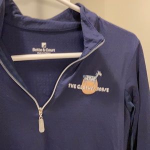 The clothes horse Sun Shirt